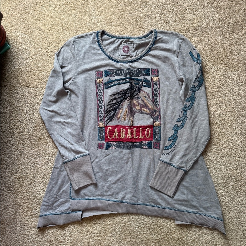 Double D Ranch Gray Long Sleeve Tee with Horse Graphic And Embroidery